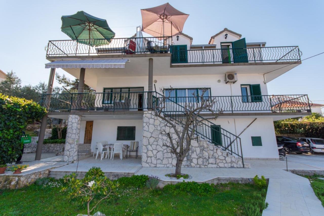 Apartments By The Sea Slatine, Ciovo - 1126 Trogir Exterior foto