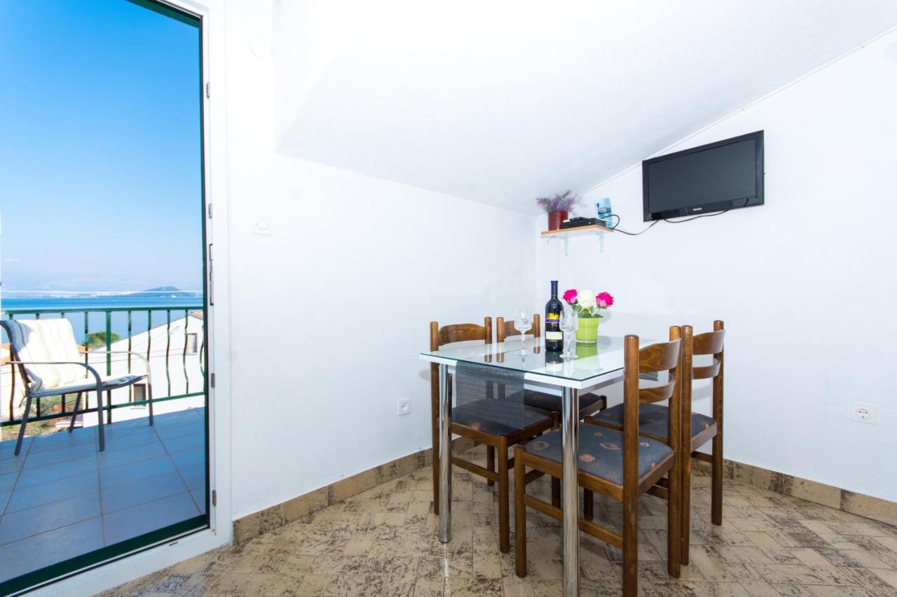 Apartments By The Sea Slatine, Ciovo - 1126 Trogir Exterior foto
