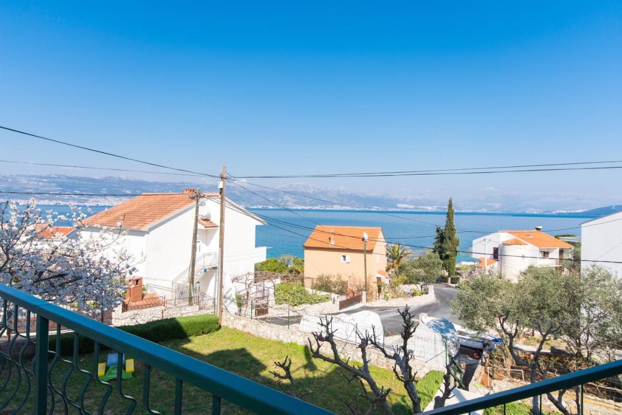 Apartments By The Sea Slatine, Ciovo - 1126 Trogir Exterior foto